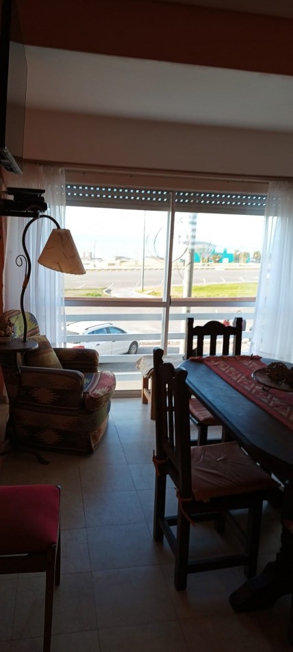 Departamento de 3 Ambientes con Vista Al Mar en Miramar