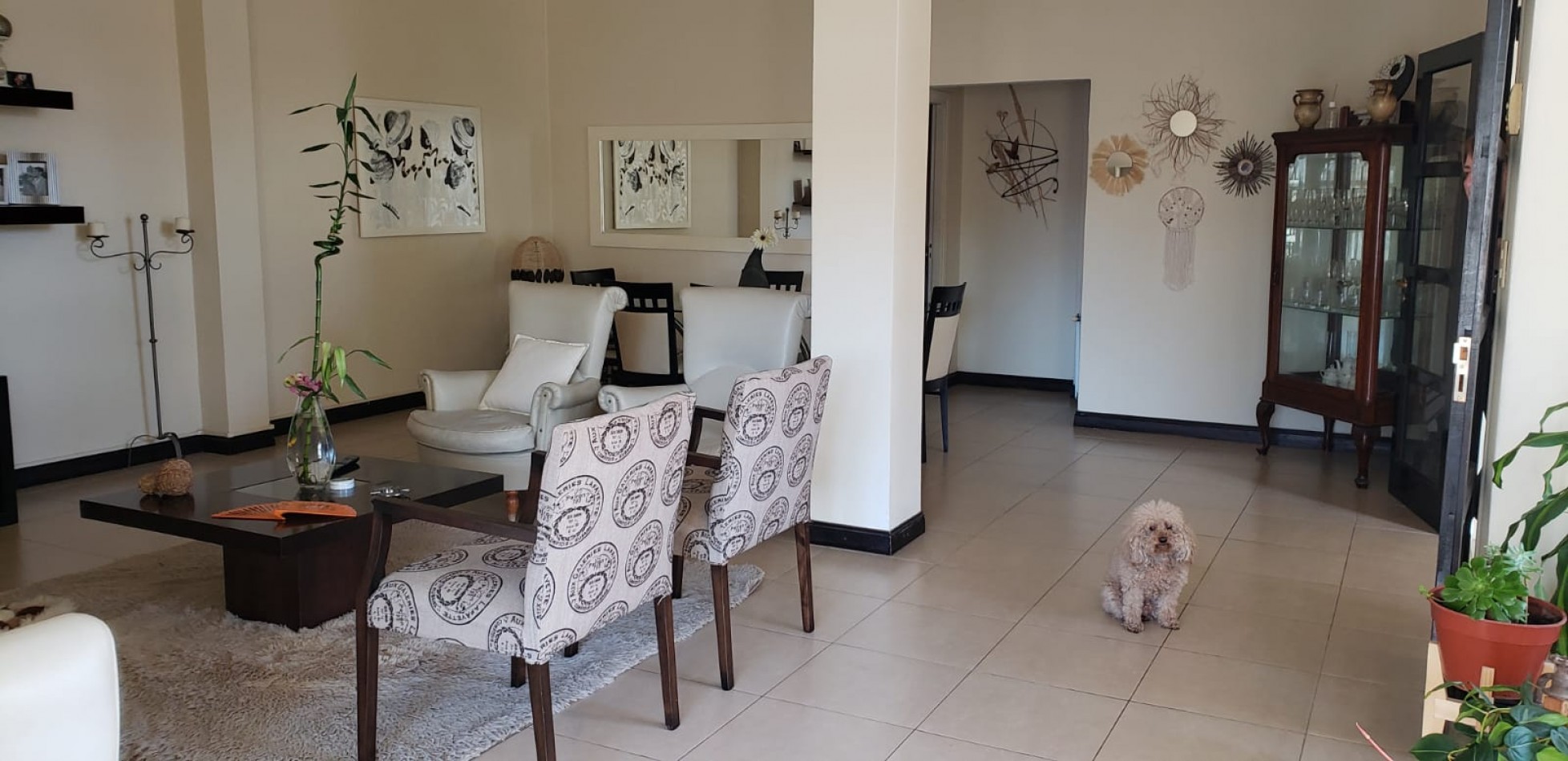 DEPARTAMENTO 4 AMBIENTES AL LATERAL ABUERTO EN LA PERLA
