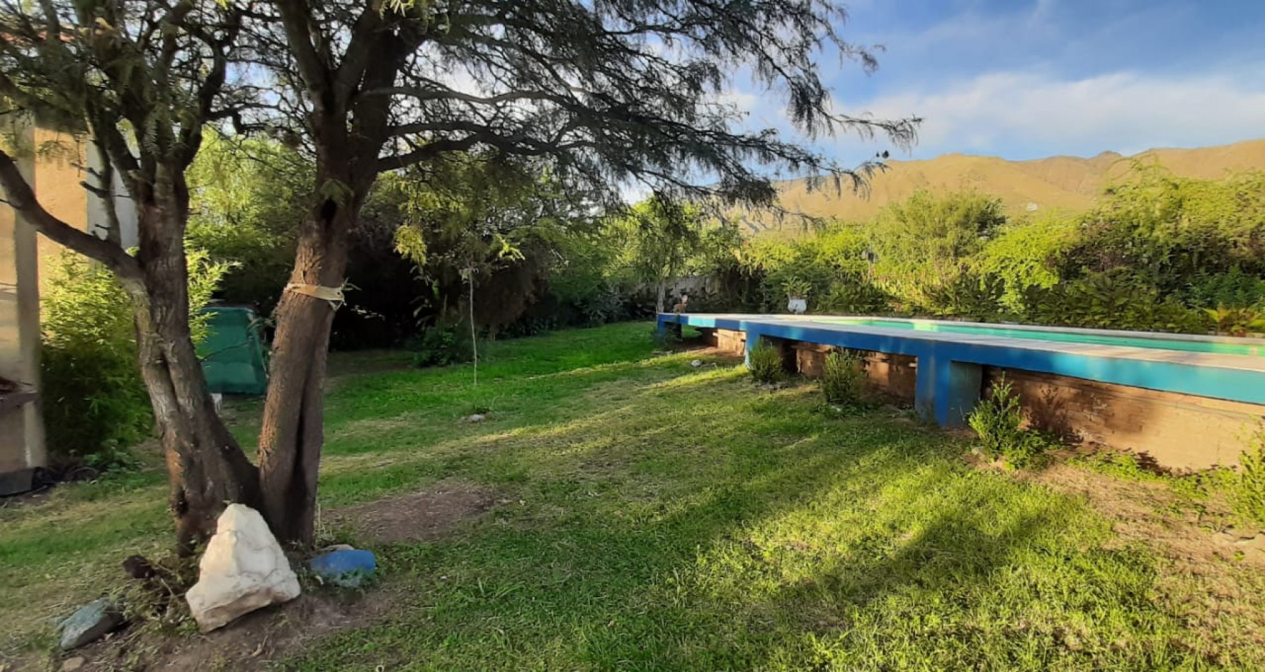 CASA QUINTA DE 4 AMBIENTES CON PARQUE, PARRILLA Y PISCINA EN MERLO, SAN LUIS