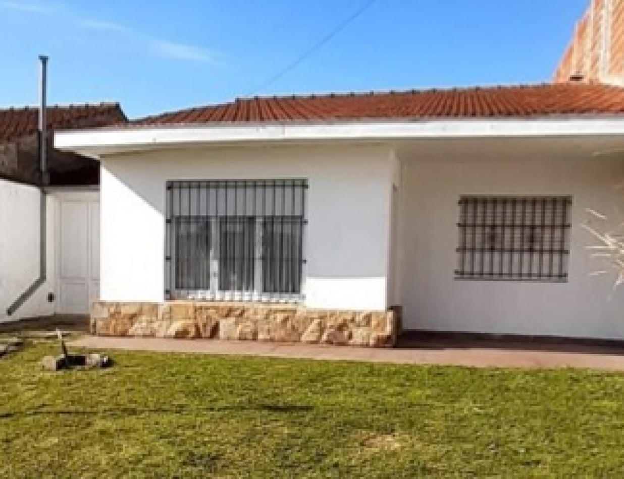 CASA 3 AMBIENTES EN LOTE PROPIO EN FARO NORTE