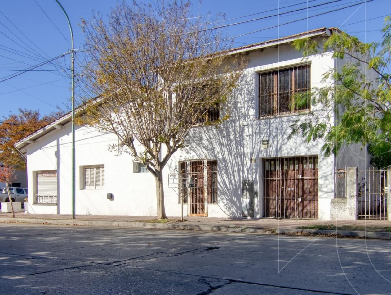 CASA CON COCHERA MAS LOCAL Y DEPARTAMENTO EN DON BOSCO, VENDE,PERMUTA Y FINANCIA