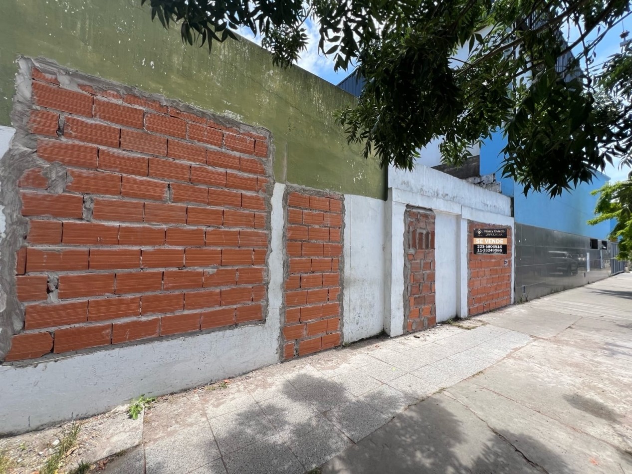 LOTE DE 239M2, IDEAL PARA CONSTRUCCION DE VIVIENDA O GALPON, VENDE Y PERMUTA