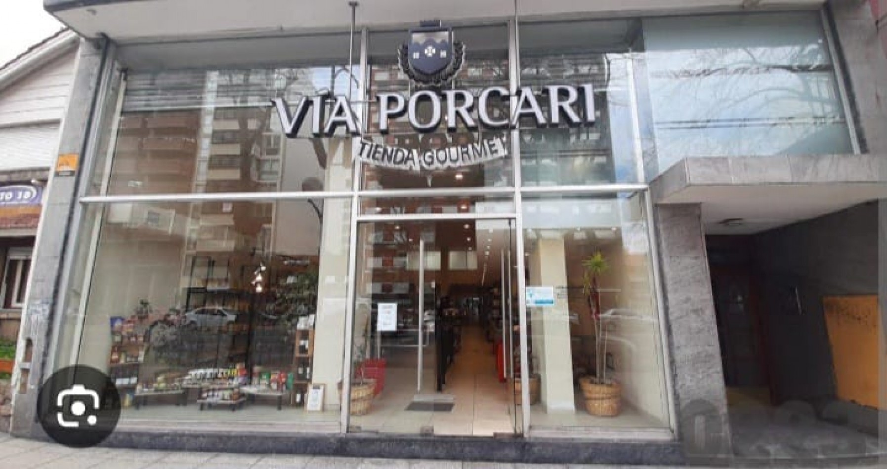 DEPARTAMENTO 1 AMBIENTE AL CONTRAFRENTE CON VISTA ABIERTA EN PLAZA MITRE. APTO CREDITO