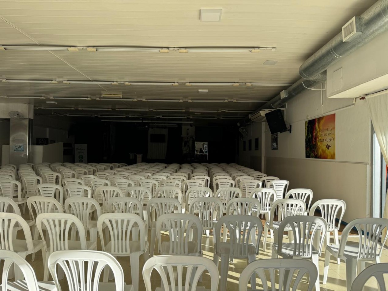 GALPON CONSTRUIDO SOBRE 3 LOTES, POSEE 539M2 TOTALES VENDE Y PERMUTA ( APTO CREDITO)