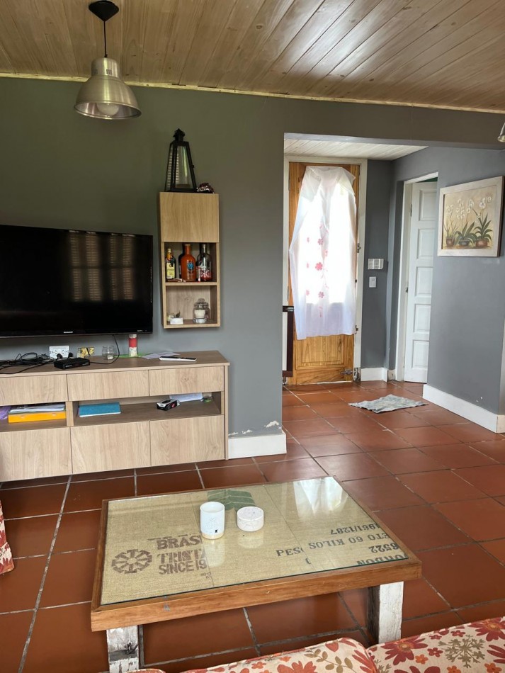 CASA DE 3 AMB CON PARQUE, SOBRE LOTE DE 400M2 EN SAN EDUARDO DEL MAR. APTO CREDITO