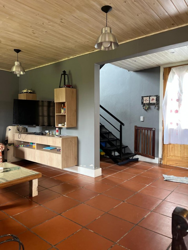 CASA DE 3 AMB CON PARQUE, SOBRE LOTE DE 400M2 EN SAN EDUARDO DEL MAR. APTO CREDITO