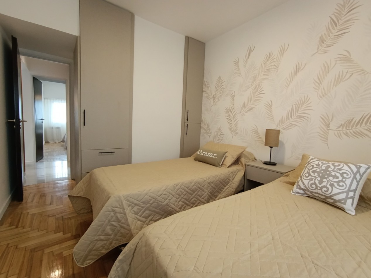 DEPARTAMENTO 3 AMBIENTES A LA CALLE CON BALCON CORRIDO 