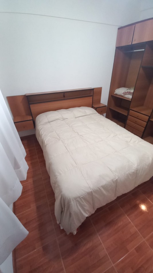 DEPARTAMENTO DE 2 AMBIENTES A LA CALLE CON BALCON CERRADO Y VISTA AL HOTEL PROVINCIAL 