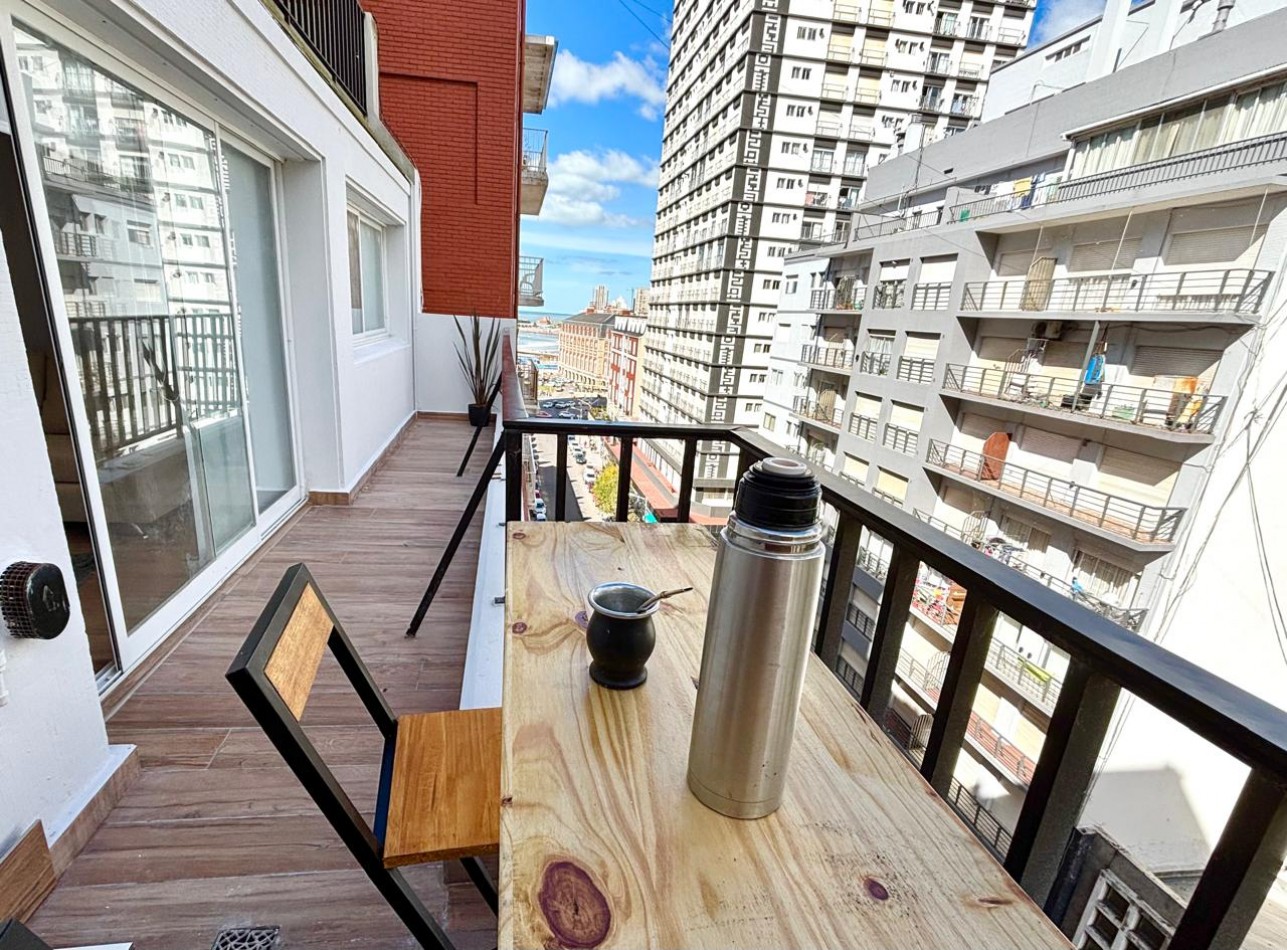DEPARTAMENTO 2 AMBIENTES CON BALCON TERRAZA EN EL CENTRO