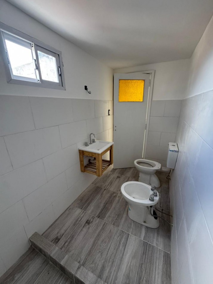 PH 3 AMBIENTES EN 1ER. PISO POR ESCALERA EN VILLA PRIMERA