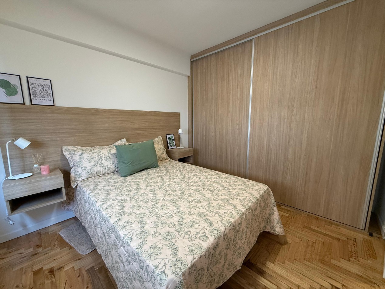 DEPARTAMENTO 3 AMBIENTES A LA CALLE CON BALCON Y COCHERA FIJA EN ALDREY