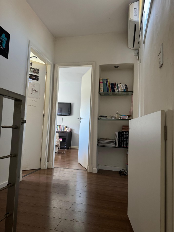 HERMOSA CASA DE 5 AMB CON PATIO, QUINCHO Y COCHERA DOBLE EN EL BARRIO MUNDIALISTA. APTO CREDITO