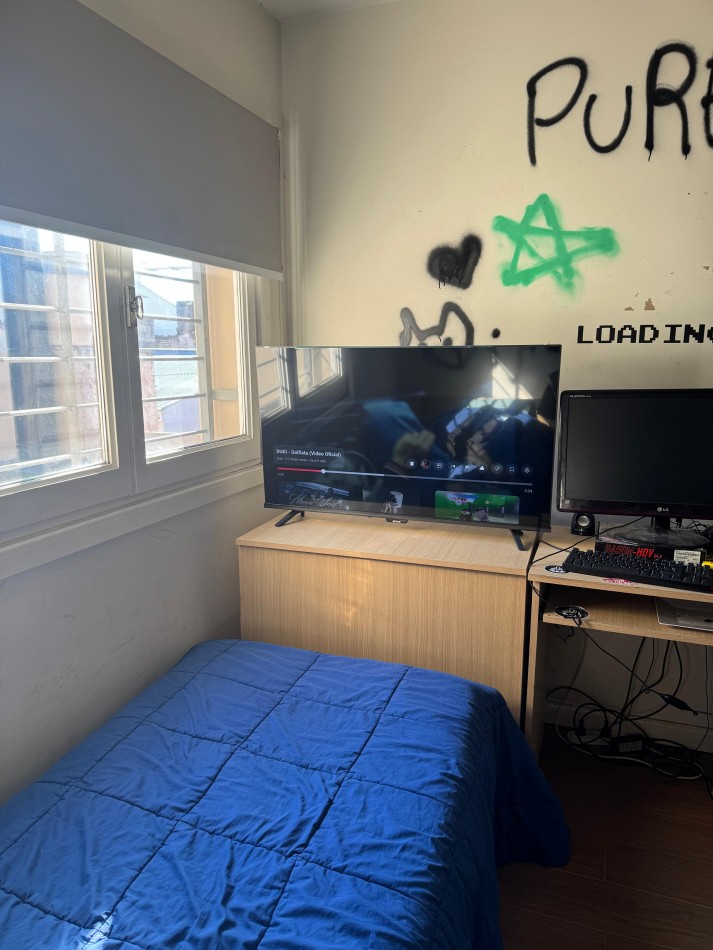 HERMOSA CASA DE 5 AMB CON PATIO, QUINCHO Y COCHERA DOBLE EN EL BARRIO MUNDIALISTA. APTO CREDITO
