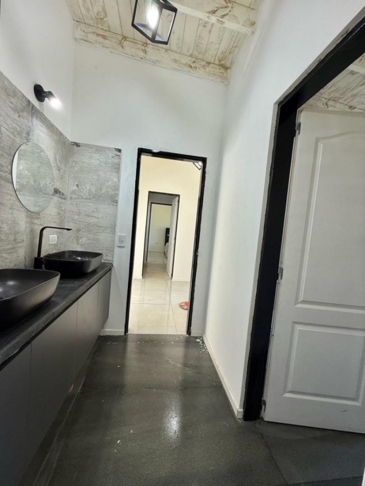 CASA 3 AMB A ESTRENAR CON PILETA Y PARQUE A 6 CUADRAS DEL MAR, EN BARRANCAS DE SAN BENITO, COUNTRY CLUB