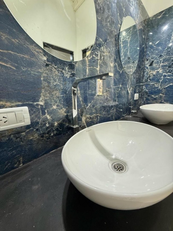 CASA 3 AMB A ESTRENAR CON PILETA Y PARQUE A 6 CUADRAS DEL MAR, EN BARRANCAS DE SAN BENITO, COUNTRY CLUB