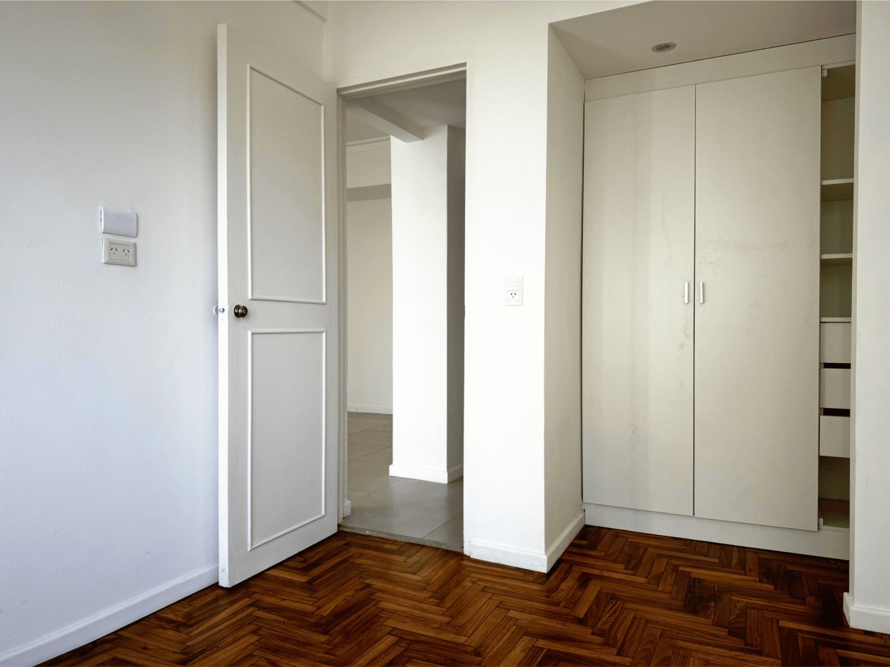 DEPARTAMENTO 2 AMBIENTES A LA CALLE EN ALDREY