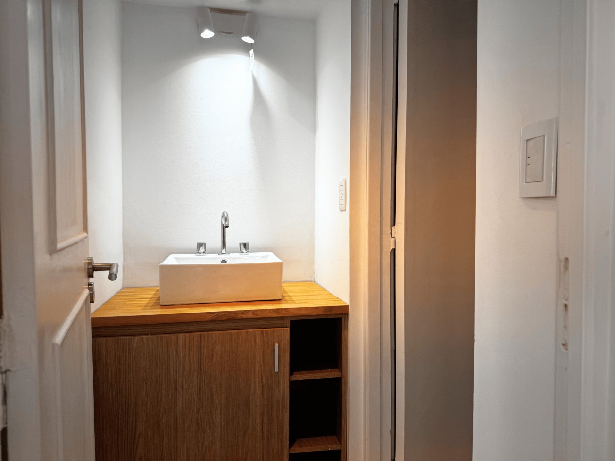 DEPARTAMENTO 2 AMBIENTES A LA CALLE EN ALDREY