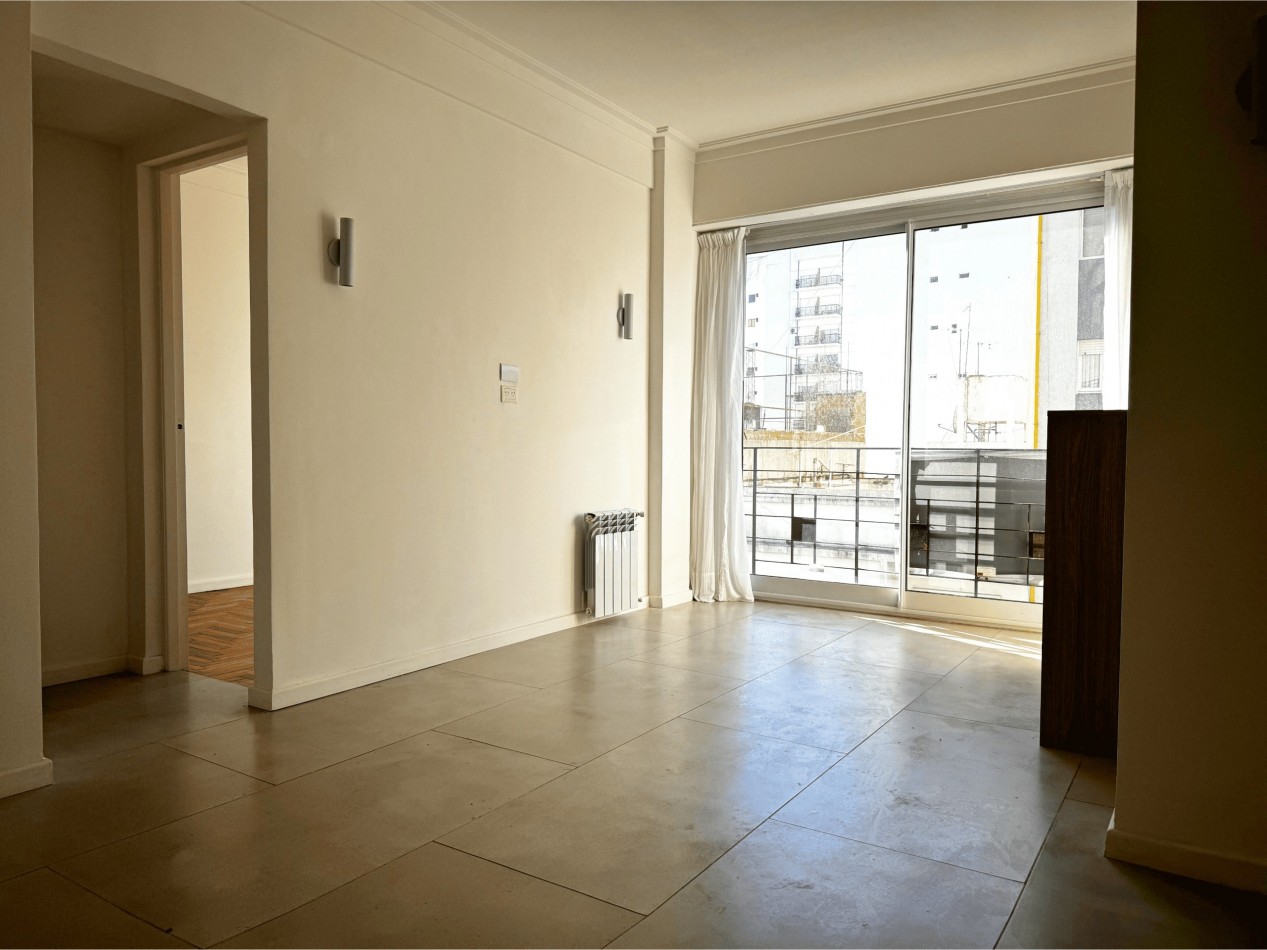 DEPARTAMENTO 2 AMBIENTES A LA CALLE EN ALDREY