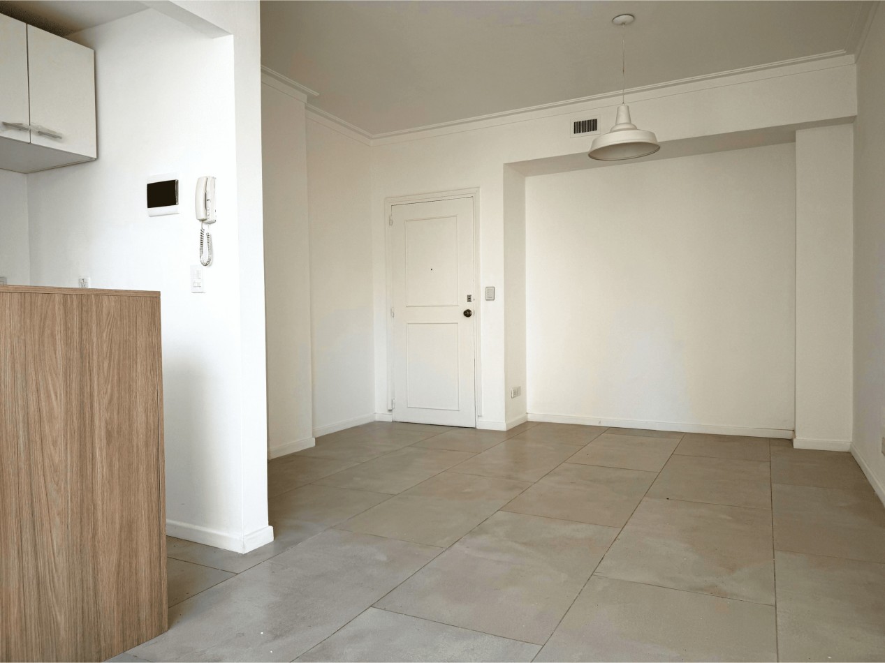 DEPARTAMENTO 2 AMBIENTES A LA CALLE EN ALDREY