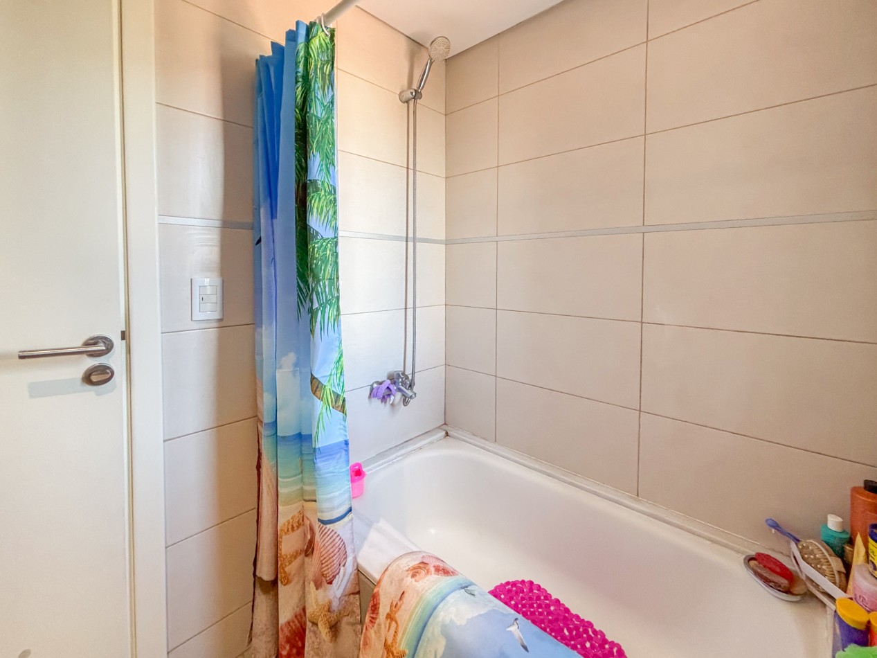PISO 3 AMB CON 2 COCHERAS, BAULERA Y QUINCHO EN ALDREY. APTO CREDITO. VENDE, PERMUTA Y FINANCIA