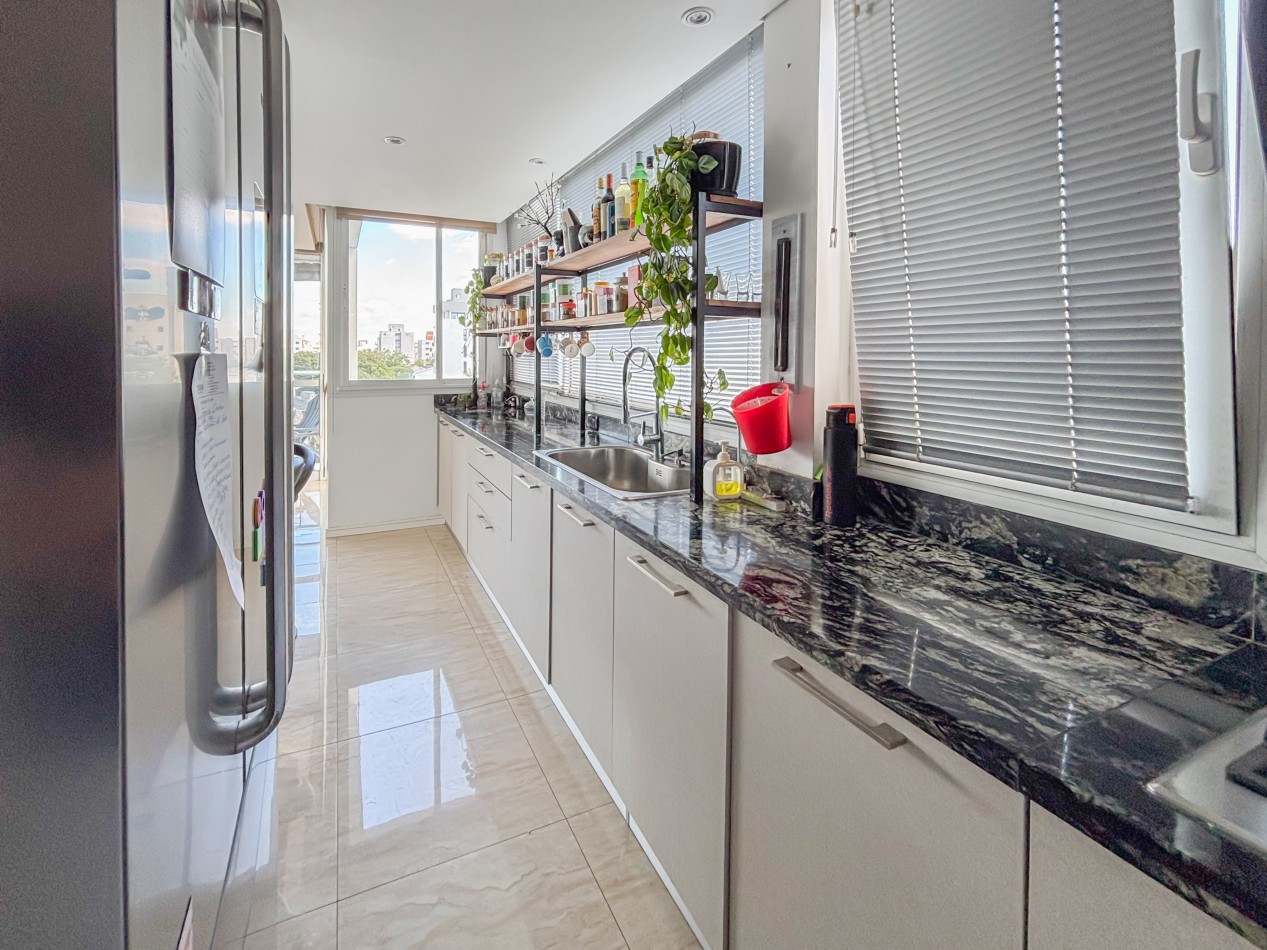 PISO 3 AMB CON 2 COCHERAS, BAULERA Y QUINCHO EN ALDREY. APTO CREDITO. VENDE, PERMUTA Y FINANCIA