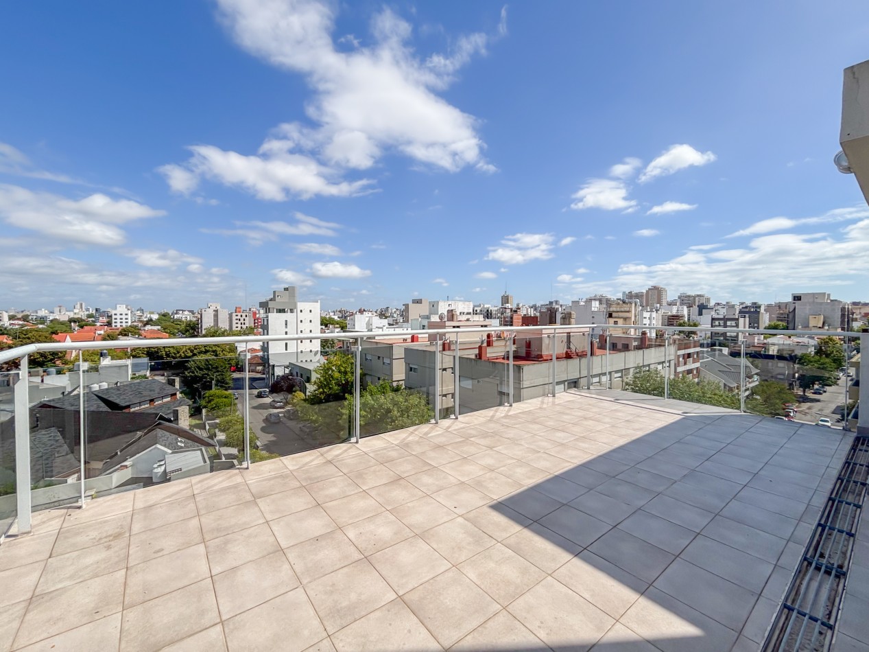PISO 3 AMB CON 2 COCHERAS, BAULERA Y QUINCHO EN ALDREY. APTO CREDITO. VENDE, PERMUTA Y FINANCIA
