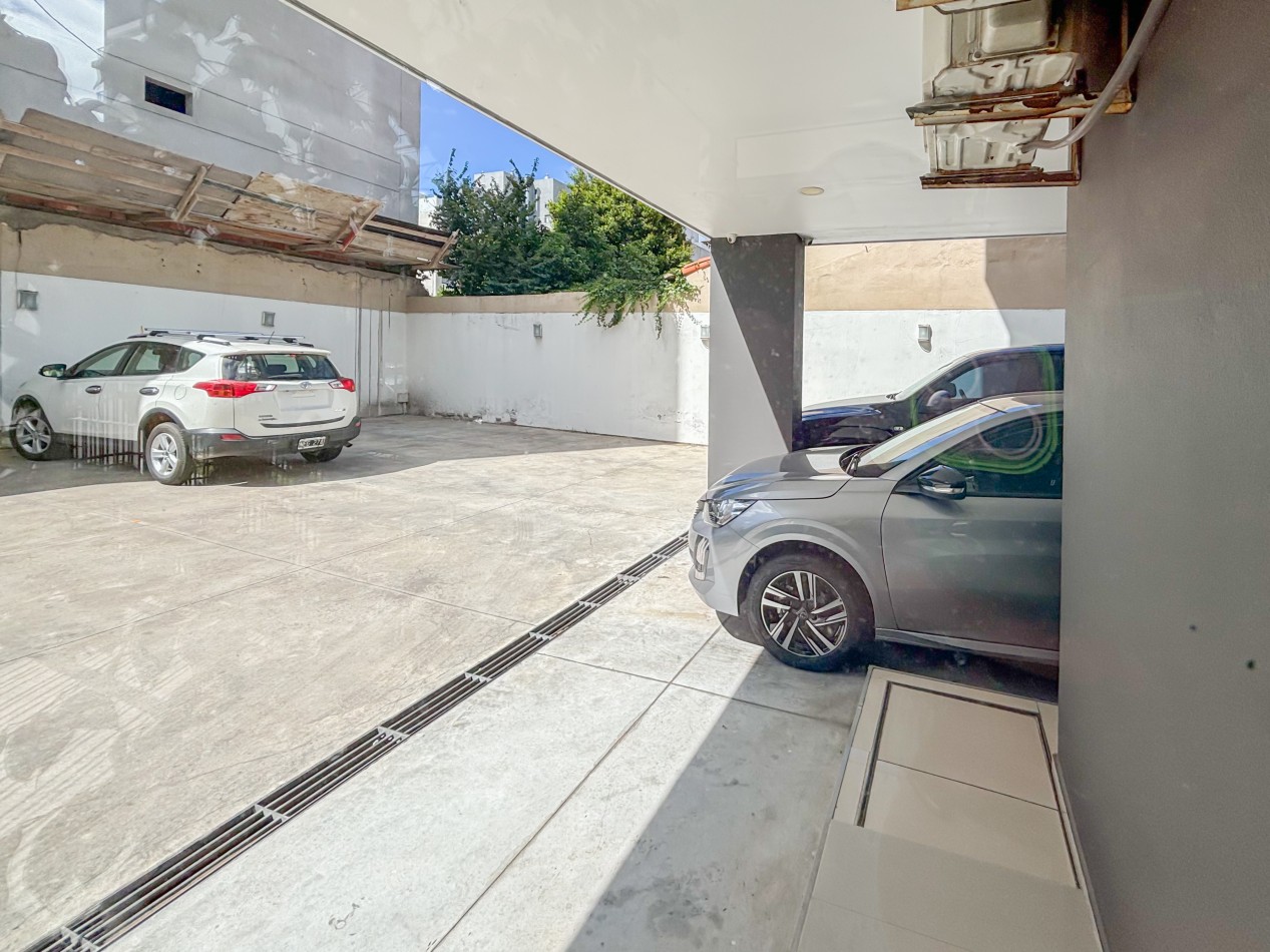 PISO 3 AMB CON 2 COCHERAS, BAULERA Y QUINCHO EN ALDREY. APTO CREDITO. VENDE, PERMUTA Y FINANCIA
