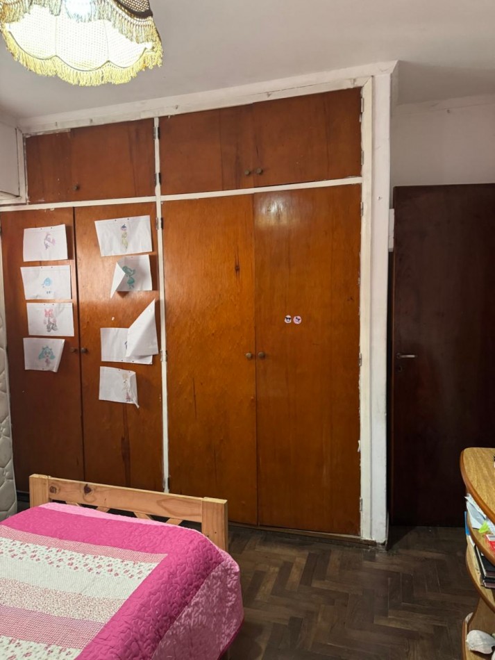 DOS CASAS DE 3 AMBIENTES MAS UN GALPON EN EL BARRIO LAS AVENIDAS. APTO CREDITO