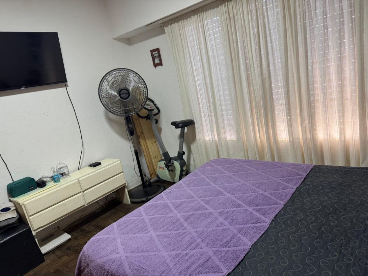 DOS CASAS DE 3 AMBIENTES MAS UN GALPON EN EL BARRIO LAS AVENIDAS. APTO CREDITO