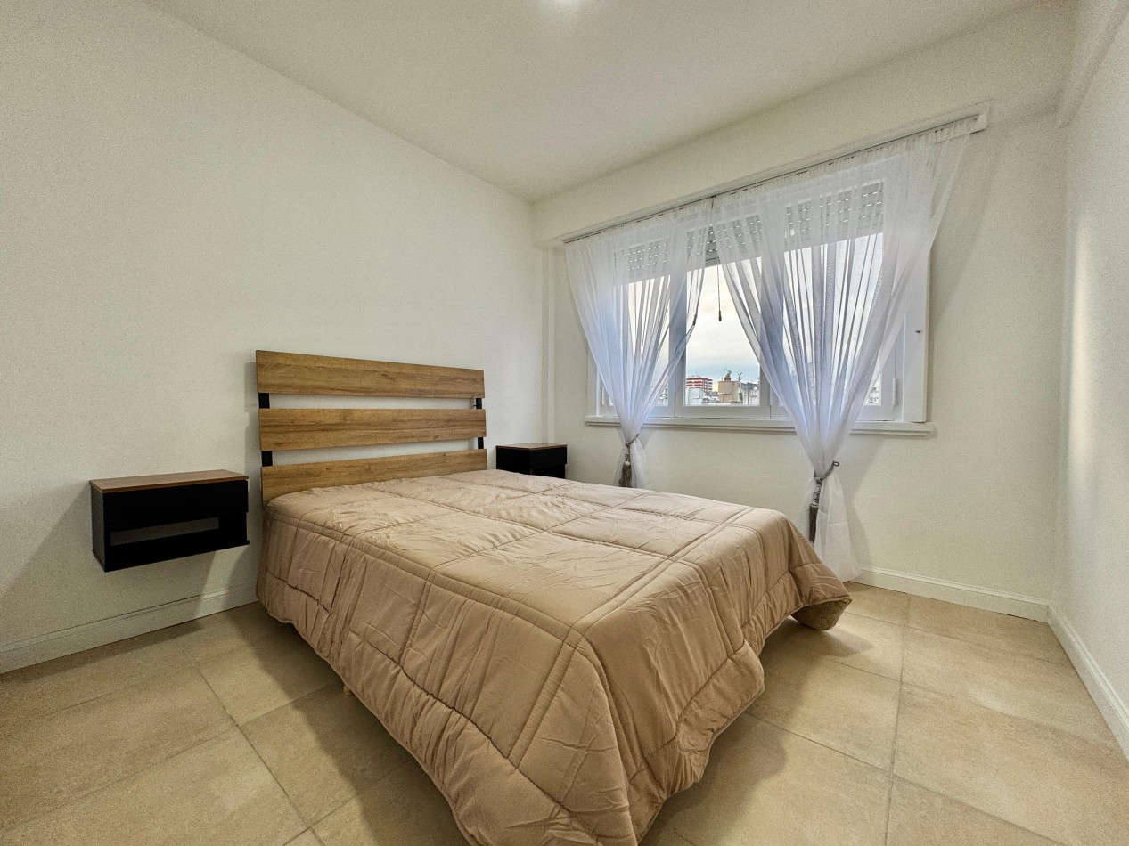 DEPARTAMENTO 2 AMBIENTES A LA CALLE CON BALCON TERRAZA