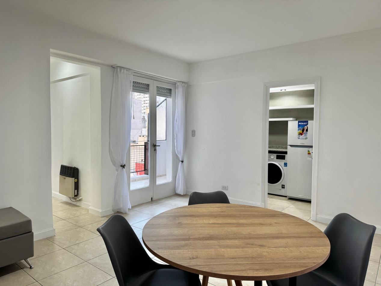 DEPARTAMENTO 2 AMBIENTES A LA CALLE CON BALCON TERRAZA