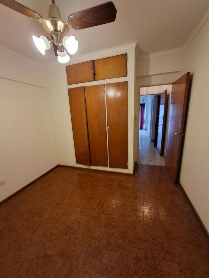 DEPARTAMENTO 2 AMB CON BALCON A LA CALLE EN ALDREY, A 300 MTS. DE LA PLAYA. APTO CREDITO