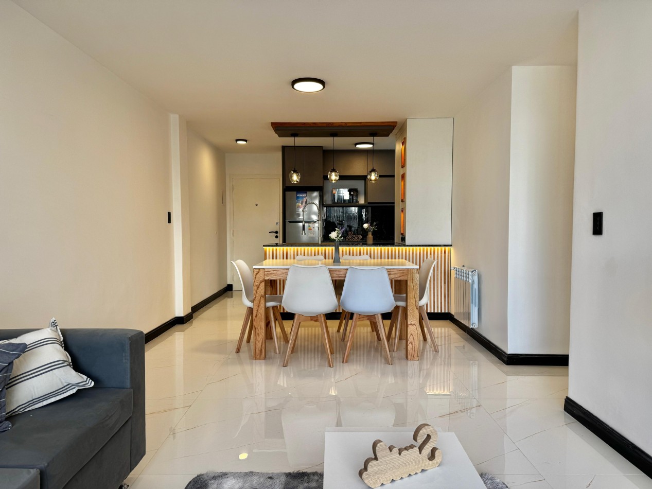 DEPARTAMENTO 4 AMBIENTES EXTERNO CON BALCON TERRAZA, A 250 MTS. DE LA PLAYA PUNTA IGLESIAS