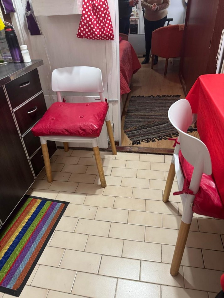 DEPARTAMENTO DE 1 AMBIENTE CON PATIO VENDE O PERMUTA. APTO CREDITO