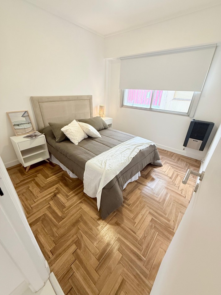 DEPARTAMENTO 2 AMB AL CONTRAFRENTE CON BALCON SALIENTE VENDE Y PERMUTA