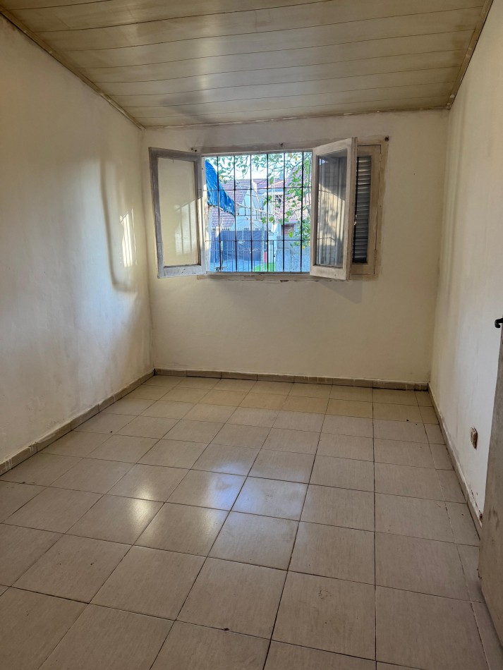 CASA DE 2 AMBIENTES SOBRE LOTE DE 433M2. APTO CREDITO
