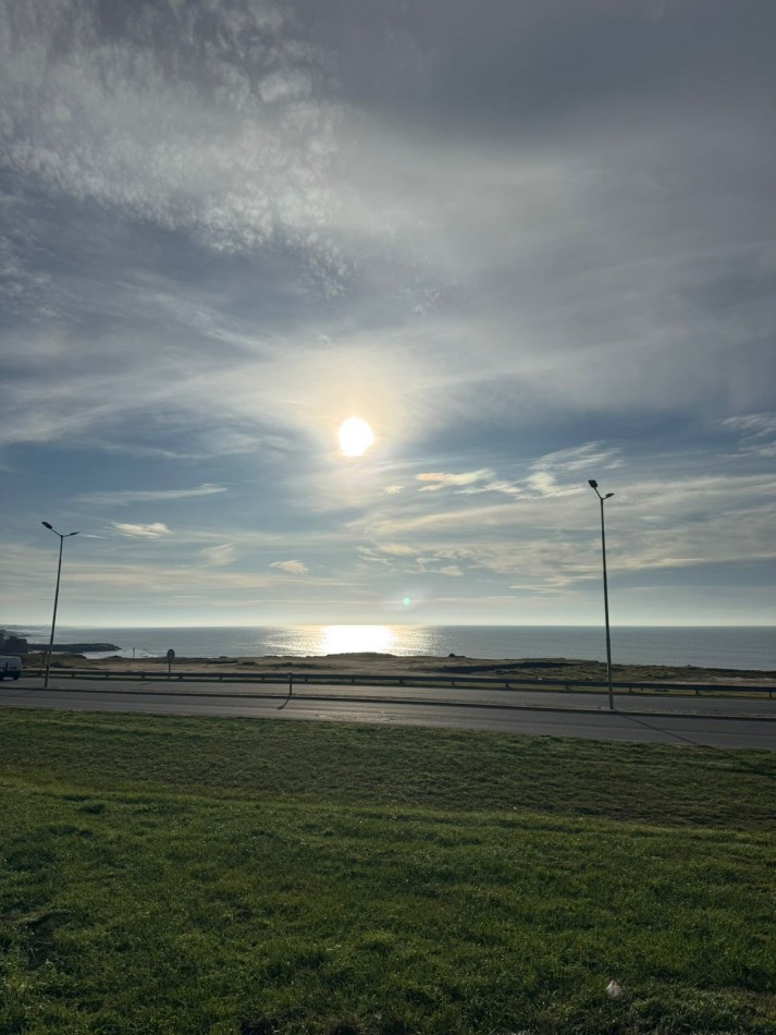 PH 2 AMBIENTES TIPO DUPLEX   CON VISTA AL MAR EN PLAYA DORADA