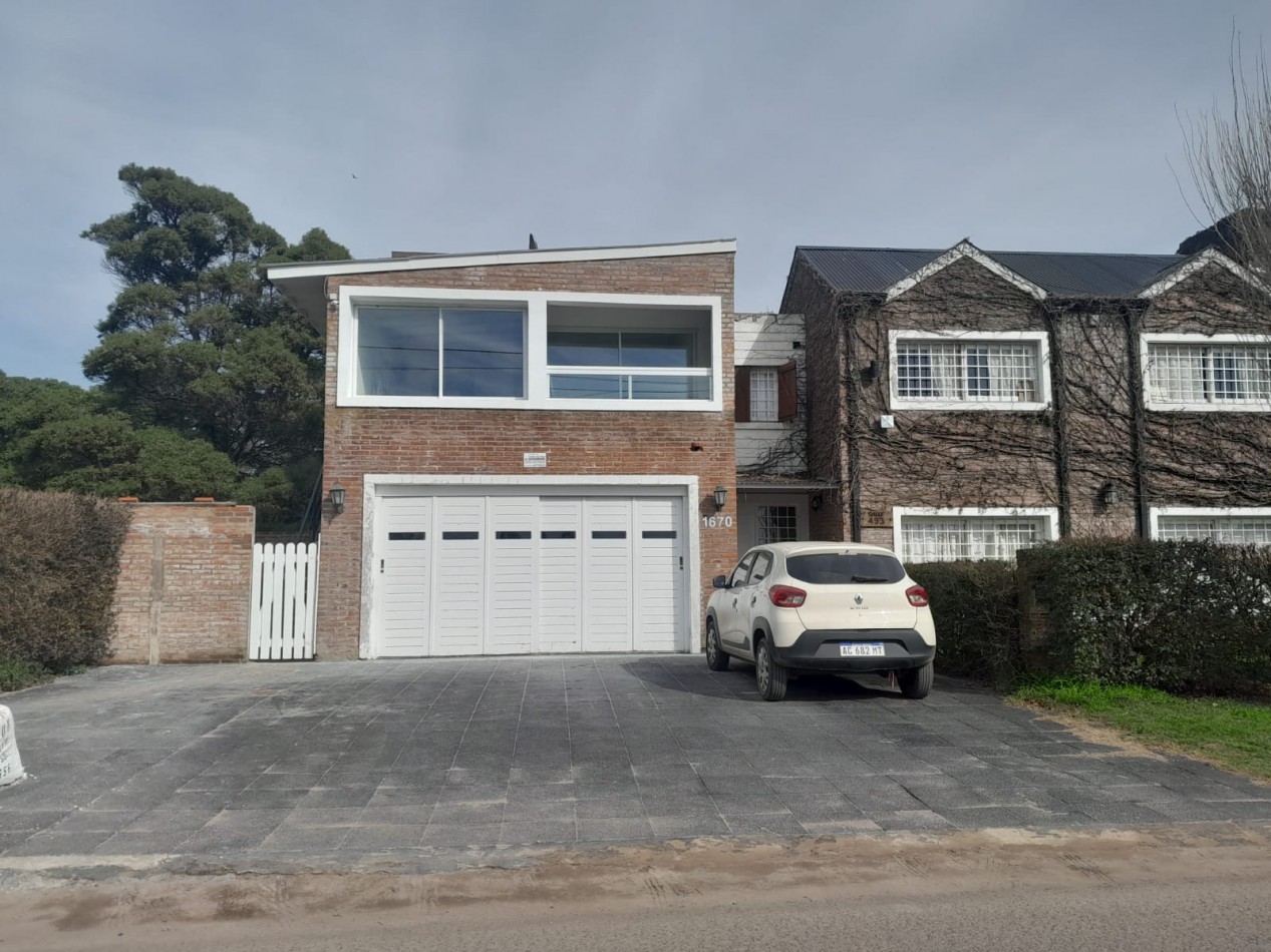 DUPLEX 3 AMB PARA 4 PERSONAS SE ALQUILA POR DIA O TEMPORADA EN LOS ACANTILADOS