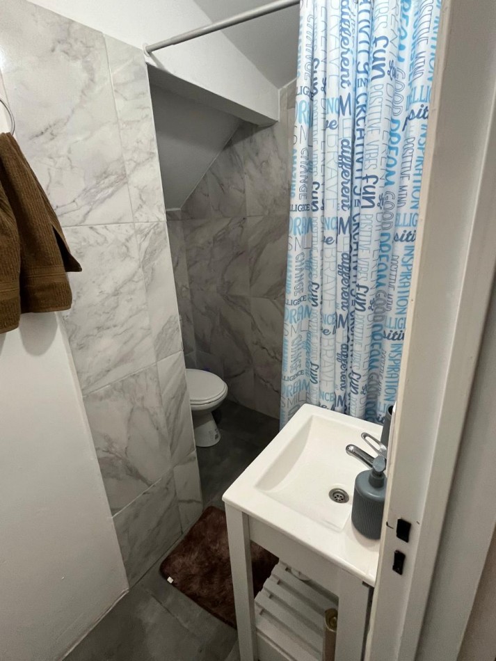 PH 3 AMBIENTES POR PASILLO CON PATIO Y GRAN TERRAZA, TOTALMENTE RECICLADO. APTO CREDITO