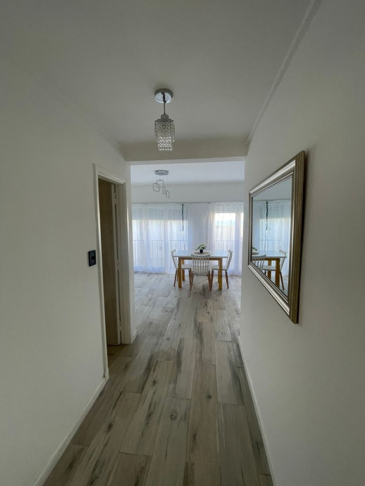 DEPARTAMENTO 2 AMBIENTES AL CONTRAFRENTE CON BALCON FRANCES Y VISTA PARCIAL AL MAR