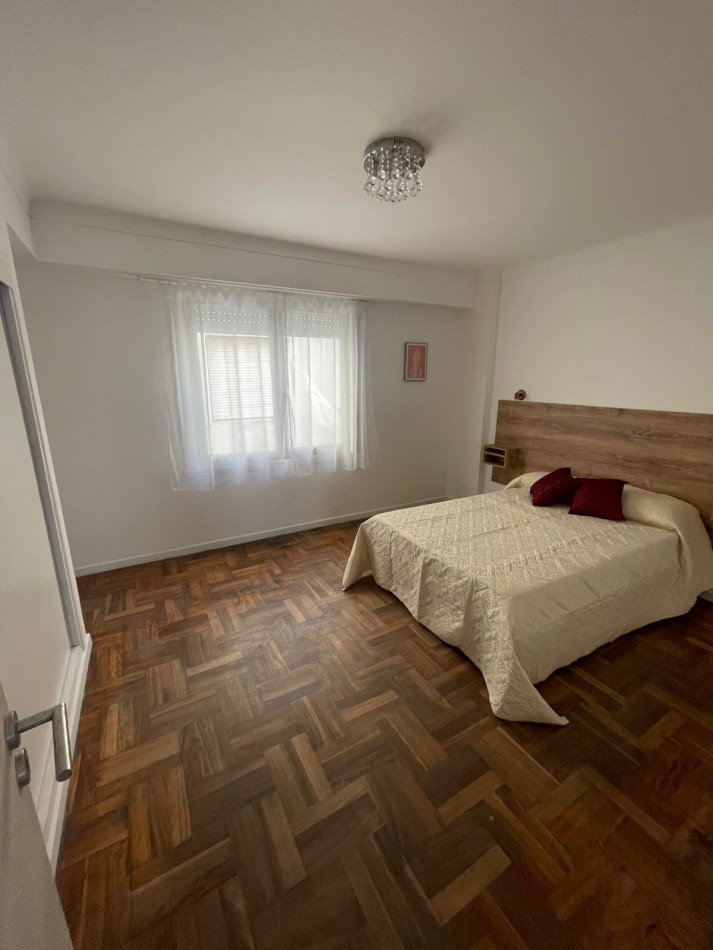 DEPARTAMENTO 2 AMBIENTES AL CONTRAFRENTE CON BALCON FRANCES Y VISTA PARCIAL AL MAR