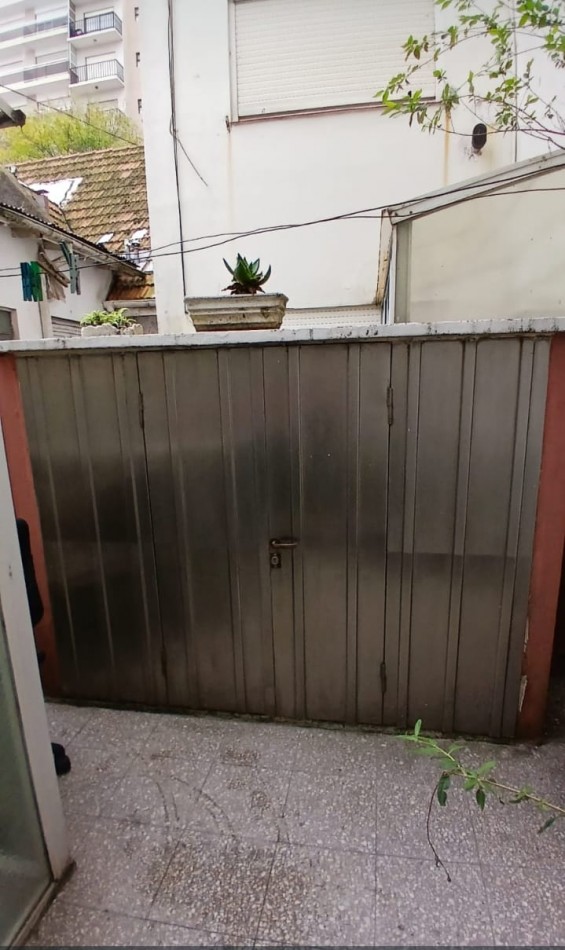 DEPARTAMENTO 2 AMBIENTES CON PATIO. APTO CREDITO