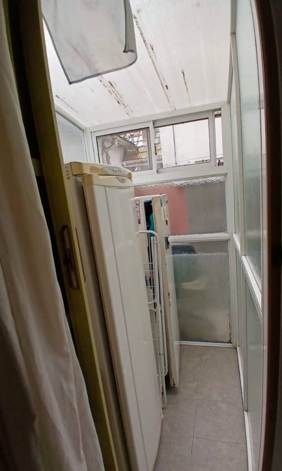 DEPARTAMENTO 2 AMBIENTES CON PATIO. APTO CREDITO