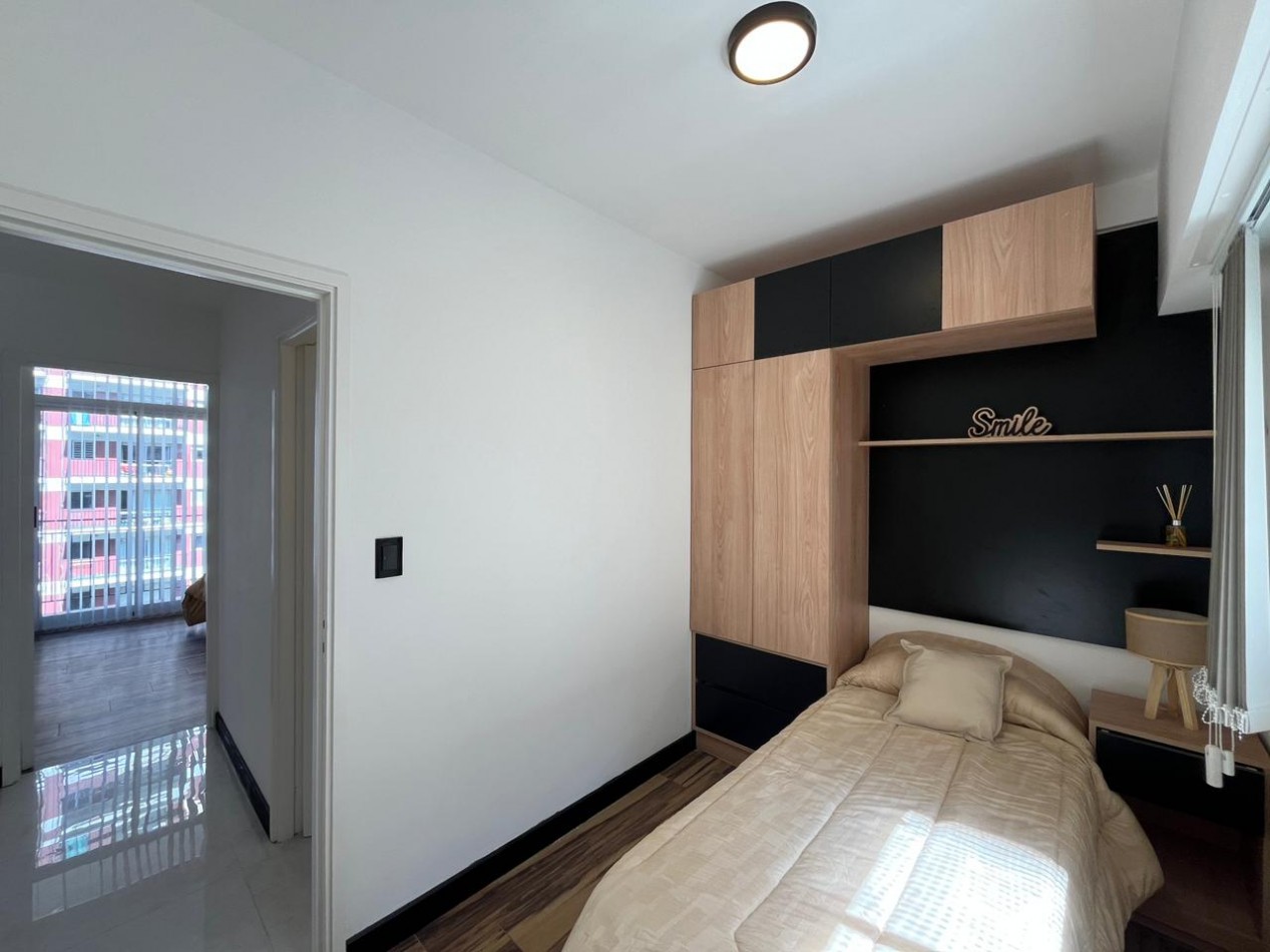 DEPARTAMENTO 3 AMBIENTES EXTERNO CON BALCON CORRIDO Y VISTA A AV. LURO EN EL CENTRO