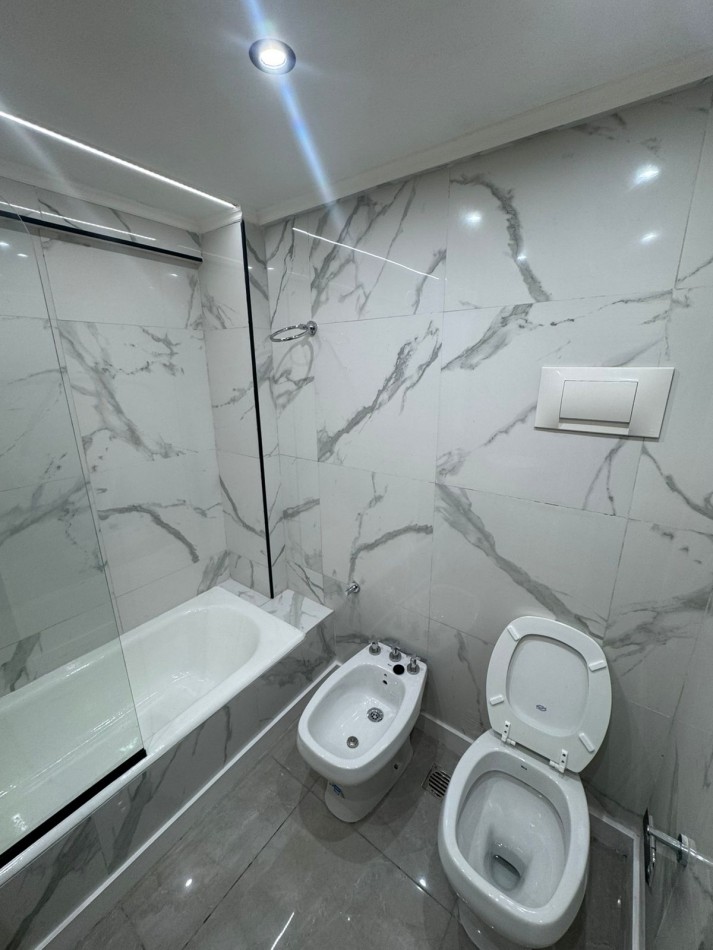 DEPARTAMENTO 3 AMBIENTES EXTERNO CON BALCON EN PLAZA MITRE