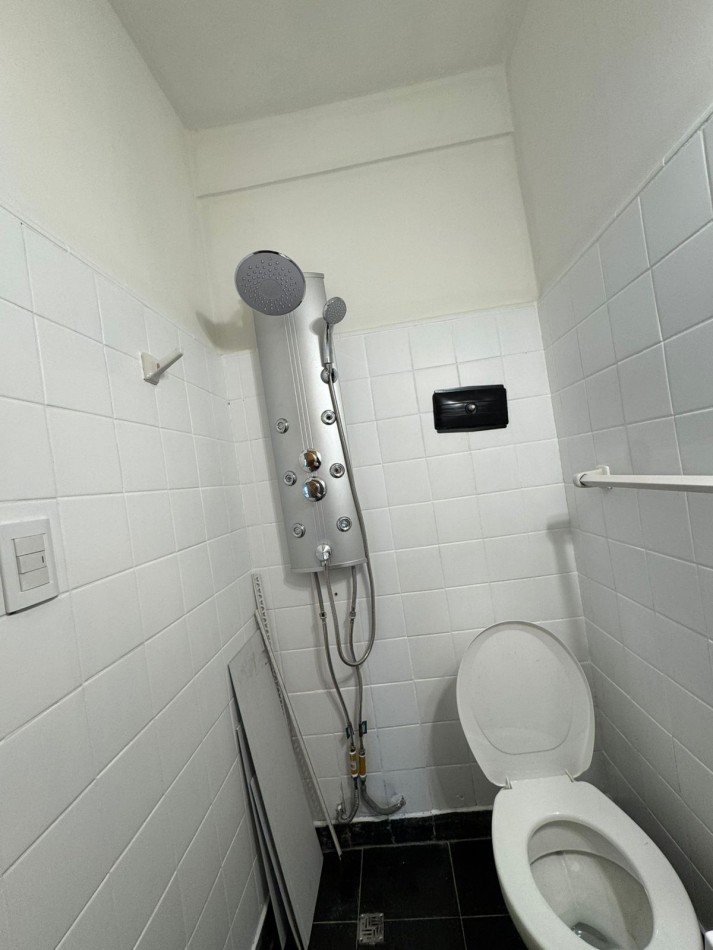 DEPARTAMENTO DE 1 AMBIENTE A LA CALLE EN PLAZA COLON