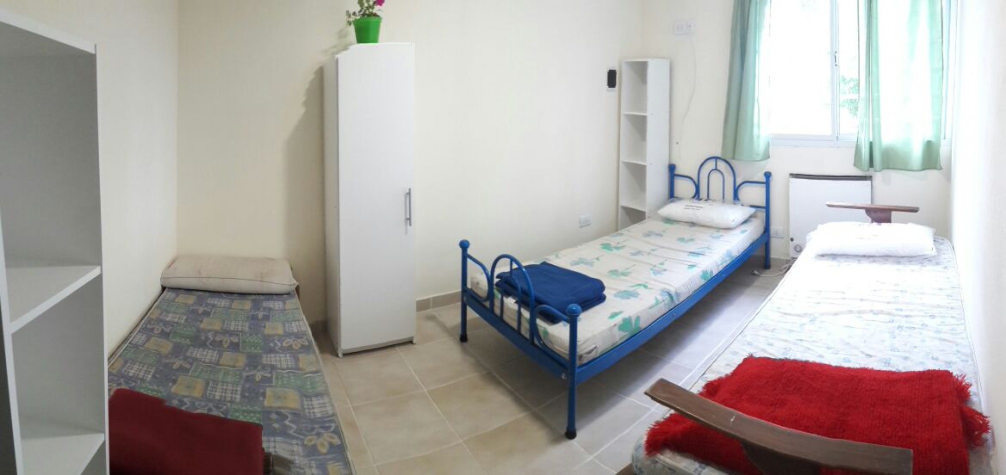 CASA 5 AMB MAS 2 DEPARTAMENTOS TOTALMENTE INDEPENDIENTES EN COLINA ALEGRE, VENDE Y PERMUTA