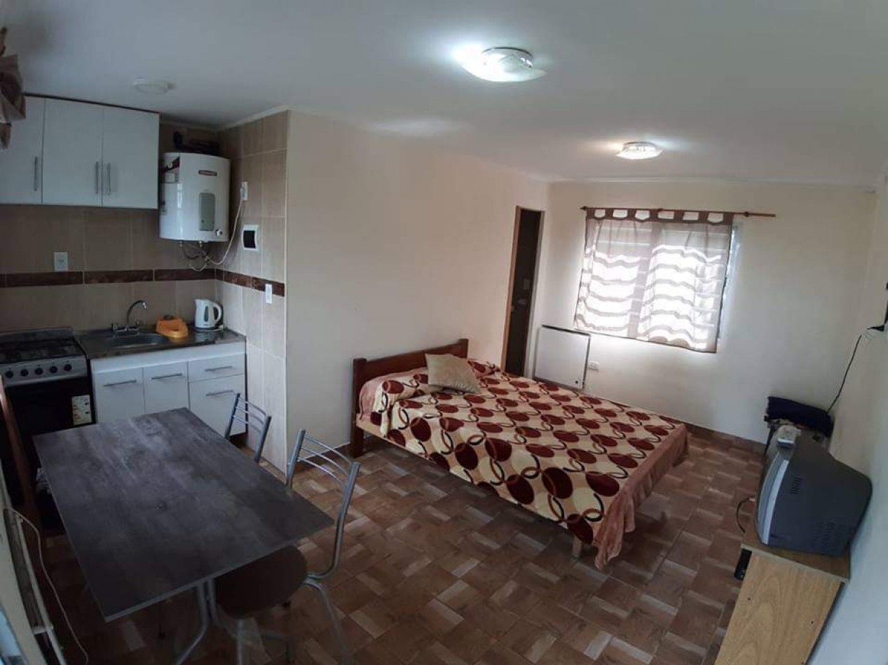 CASA 5 AMB MAS 2 DEPARTAMENTOS TOTALMENTE INDEPENDIENTES EN COLINA ALEGRE, VENDE Y PERMUTA