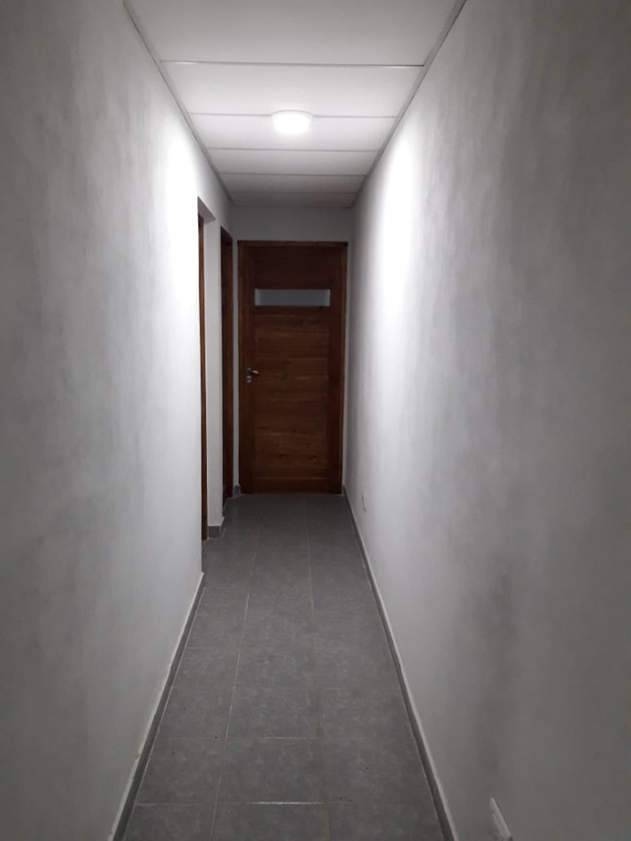 CASA 5 AMB MAS 2 DEPARTAMENTOS TOTALMENTE INDEPENDIENTES EN COLINA ALEGRE, VENDE Y PERMUTA