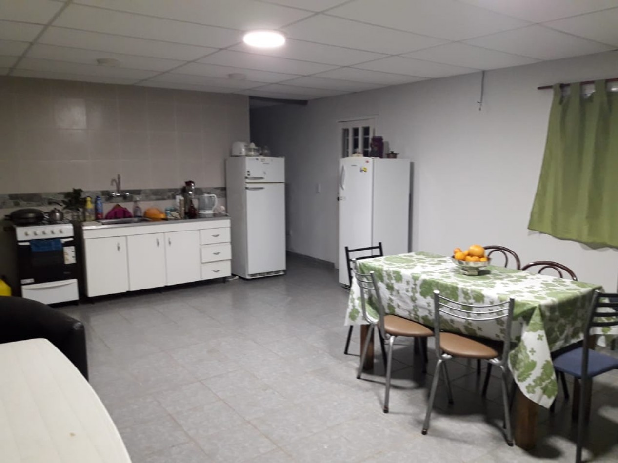 CASA 5 AMB MAS 2 DEPARTAMENTOS TOTALMENTE INDEPENDIENTES EN COLINA ALEGRE, VENDE Y PERMUTA